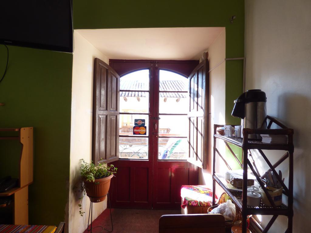Peruvian Hostal クスコ エクステリア 写真
